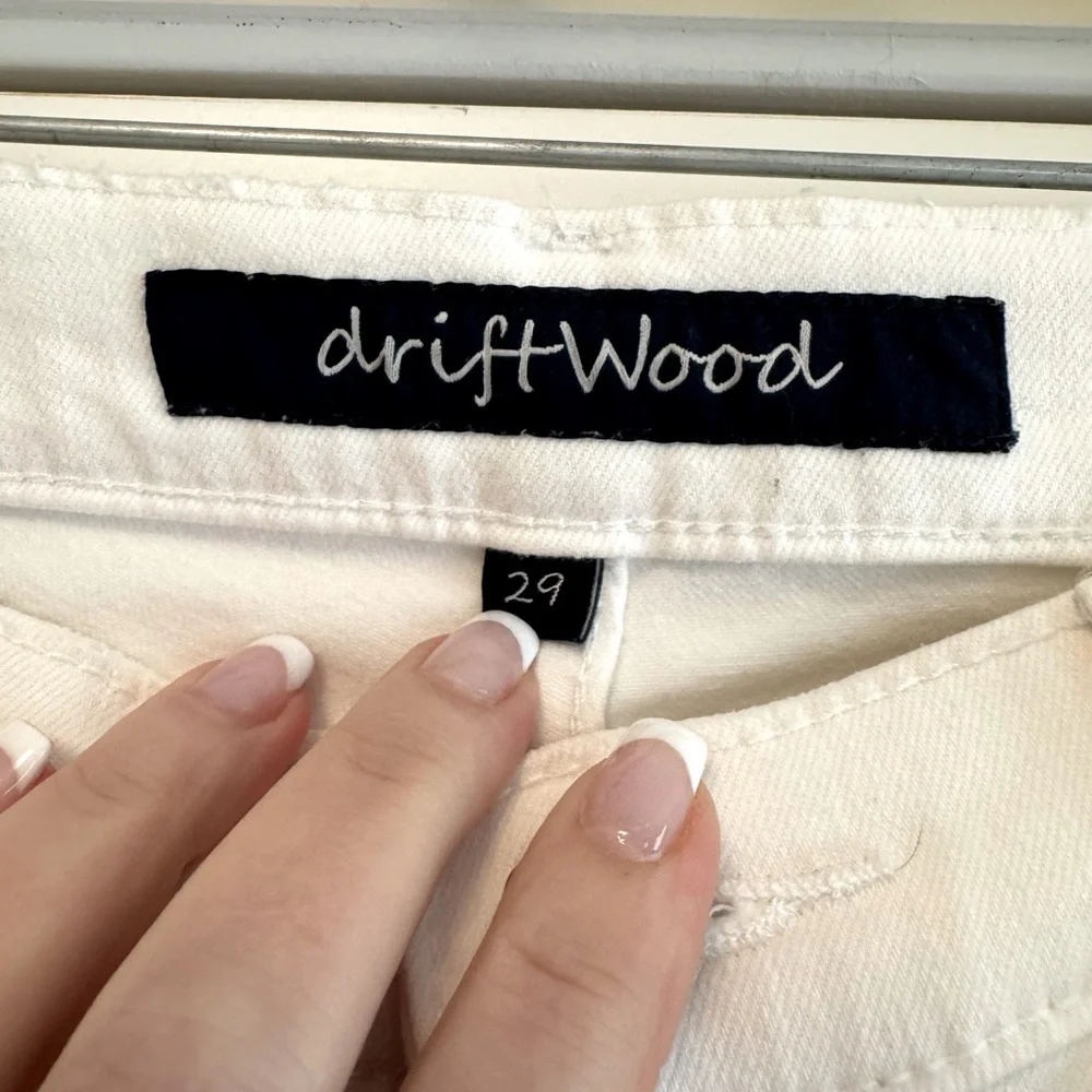 Driftwood White Embroidered Women Jeans - Picture 5 of 5